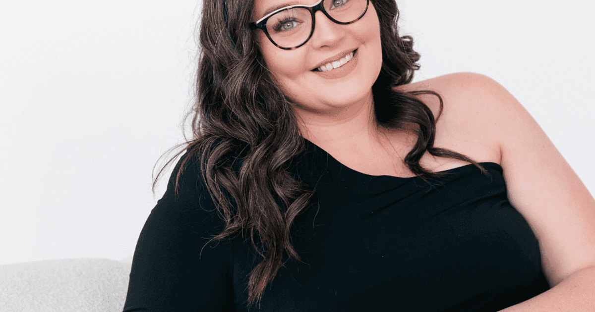 Official Press photo for Ashley Mckenna.